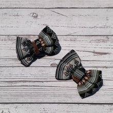Load image into Gallery viewer, Dog Bow Tie: Thai Woven
