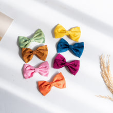 Load image into Gallery viewer, Bow Tie: Colourful Thai Woven
