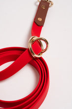 Load image into Gallery viewer, Model leash: Multi leash Red &amp; Pecan
