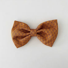 Load image into Gallery viewer, Bow Tie: Colourful Thai Woven
